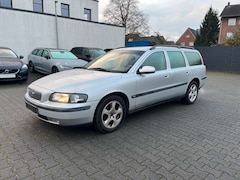 Bild des Angebotes Volvo V70 2.4 Automatik TÜV05/27*AHK*TOP