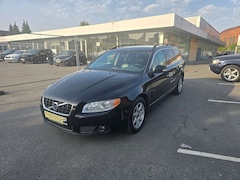 Bild des Angebotes Volvo V70 Momentum 2.4~5 Zylinder