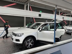 Bild des Angebotes VW Touareg Touareg 3.0 V6 TDI Blue Motion DPF Automatik Exclu