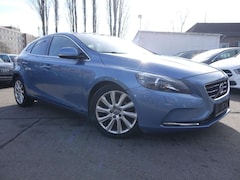 Bild des Angebotes Volvo V40 1.6 D/Momentum/Navi