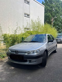 Bild des Angebotes Peugeot 306 XR