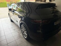 Bild des Angebotes Porsche Cayenne Turbo Matrix*Hinterachslenkung*Garantie