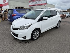 Bild des Angebotes Toyota Yaris 1,4-l-D-4D Cool,Klima,Navi,kamera