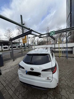 Bild des Angebotes Toyota Corolla Hybrid GR Sport ( UBER, Bolt)