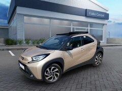 Bild des Angebotes Toyota Aygo X AIR Team Deutschland *1. HAND, GARANTIE, LED, ALU