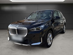 Bild des Angebotes BMW iX1 xDrive30 NP 64.249,- HUD Driving&ParkingAssist
