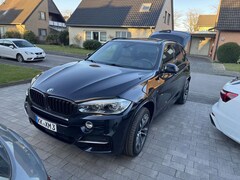 Bild des Angebotes BMW X5 M M50 d mit M-Performance Ausstattung