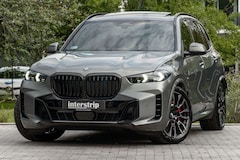 Bild des Angebotes BMW X5 50e M SPORT.LUFTFE.PANO.H/K.DR.ASS.360°.AHK