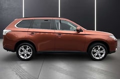 Bild des Angebotes Mitsubishi Outlander 2.2 DI-D 4WD Automatik Instyle