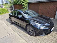 Bild des Angebotes Tesla Model 3 Basis RWD