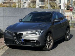 Bild des Angebotes Alfa Romeo Stelvio 2.0 Turbo 16V AT8-Q4 First Edition Top Zustand!