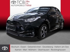 Bild des Angebotes Toyota Yaris 1.5 Hybrid Teamplayer SHZ PDC KLIMA