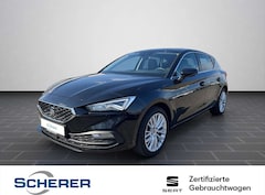 Bild des Angebotes SEAT Leon 1.5 eTSI Xcellence Navi, RFK, Kessy, LED, A