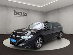 Bild des Angebotes VW Passat Elegance 2,0 l TDI SCR 4MOTION 14 2 kW (1