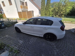 BMW 130 130i M-Paket - 258PS - Xenon - Navi - Performance