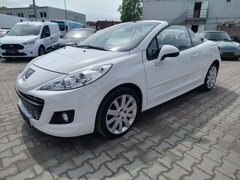 Bild des Angebotes Peugeot 207 CC Cabrio-Coupe Allure+AUTOMATIK+LEDER+2.HD