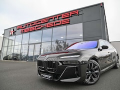 Bild des Angebotes BMW i7 M70 xDrive Executive Lounge* Theatre Screen*