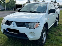 Bild des Angebotes Mitsubishi L200 Invite Doppelkabine 4WD