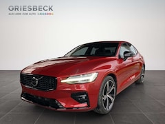 Bild des Angebotes Volvo S60 Ultimate Dark LED*ACC*HUD*STH