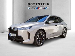 Bild des Angebotes BMW iX xDrive60 M Sportpaket / Elektro / UPE 123.465 €