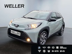 Bild des Angebotes Toyota Aygo X Team D *ACC*Kamera*CarPlay*SHZ*Bi-Tone*DAB*