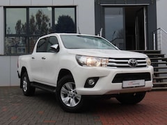 Bild des Angebotes Toyota Hilux 2.4 D-4D-F Double Cab 4x4 Euro 6