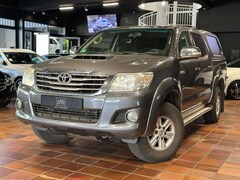 Bild des Angebotes Toyota Hilux 3.0 DOUBLE CAB LIFE 4x4 AC SCHALTER 1.HAND/BEHÖRDE