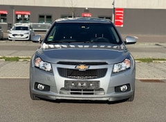Chevrolet Cruze Hatchback LTZ - Diesel 2,0 + Klima .