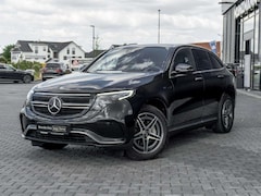 Bild des Angebotes Mercedes-Benz EQC 400 4M AMG Line AMG Kamera Distronic HUD AHK