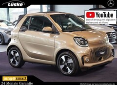 Bild des Angebotes smart forTwo fortwo cabrio gold EXCLUSIVE 22kW CarPlay Media