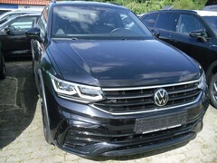 Bild des Angebotes VW Tiguan Allspace R-Line 4M*MATRIX*STHZG*HZVR*NAVI