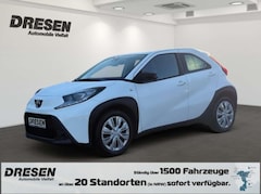 Bild des Angebotes Toyota Aygo X Play 1.0 Mehrzonenklima Allwetter Musikstreaming D