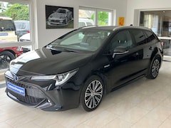 Bild des Angebotes Toyota Corolla TS 1.8 Hybrid "Team-D" Assistenten