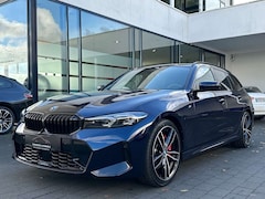 Bild des Angebotes BMW 320 i Touring M Sport Pro | Standheizung | AHK