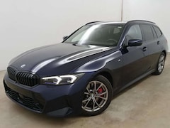 Bild des Angebotes BMW 320 i Touring M Sport Pro | Standheizung | AHK