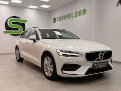 Bild des Angebotes Volvo V60 Kombi Momentum Pro KAMERA / SPUR / TEMPOMAT