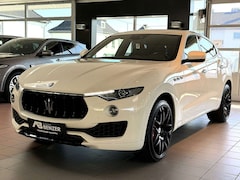 Bild des Angebotes Maserati Levante S/CARBON/HARMAN-KARDON/KAMERA/BRD