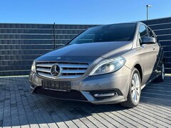 Bild des Angebotes Mercedes-Benz B 220 4M*SPORTS-TOURER*7G*CAM*DIST*BI-XENON*AHK*