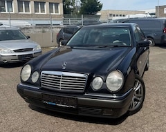 Bild des Angebotes Mercedes-Benz E 240 ELEGANCE Klima*Tempomat*bleutooth*TÜV04/27