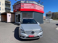 Bild des Angebotes Mercedes-Benz B 200 B 200 (246.243)/Bluetooth/USB/Sitzheizung/PDC/Navi