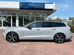 Bild des Angebotes Volvo V60 T6 AWD Plug-in Hybrid Plus Dark Auto