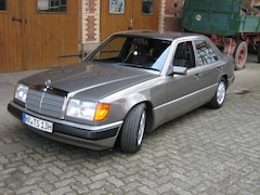 Bild des Angebotes Mercedes-Benz 230