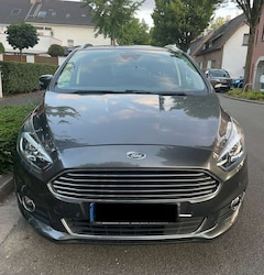 Bild des Angebotes Ford S-Max Titanium, 2.0 D Euro 6 ohne AdBlue, AHK, Apple Car