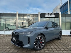 Bild des Angebotes BMW iX 45 xDrive MSport ACC,HUD,PANO,LED,360,