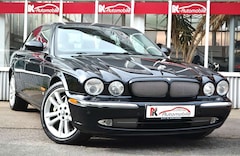 Bild des Angebotes Jaguar XJR 4.2 V8/Leder/Xenon/GSHD/Navi