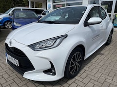 Bild des Angebotes Toyota Yaris 1.5 VVT-i Team Deutschland, ALU, NSW, KLIMA