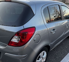 Bild des Angebotes Opel Corsa 1.4 16V Automatik Satellite