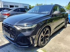 Bild des Angebotes Audi RS Q8 SPORTABGAS KERAMIK PANO HUD B&OADV. 305km/h