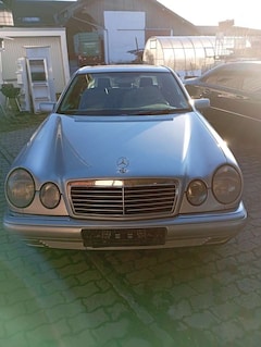 Bild des Angebotes Mercedes-Benz E 280 4-Matic Elegance