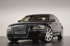 Bild des Angebotes Audi A8 quattro W12|BOSE|AIR|DAB|20"|ALCANTARA PAKET